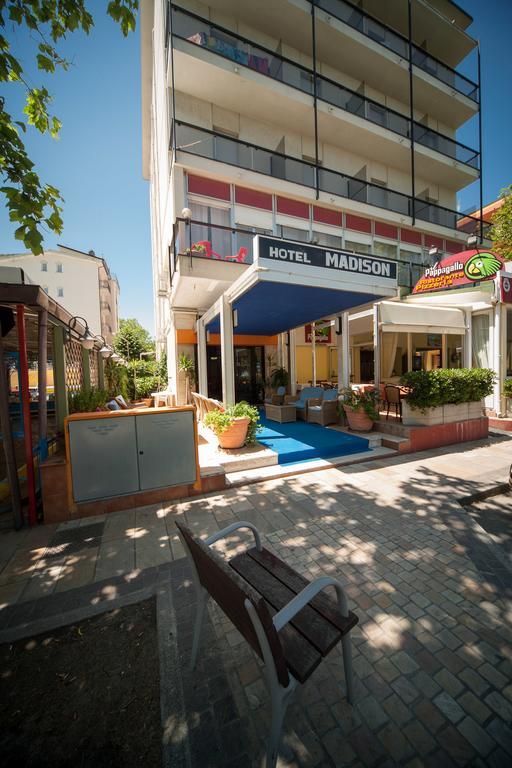 Hotel Madison Riccione Buitenkant foto