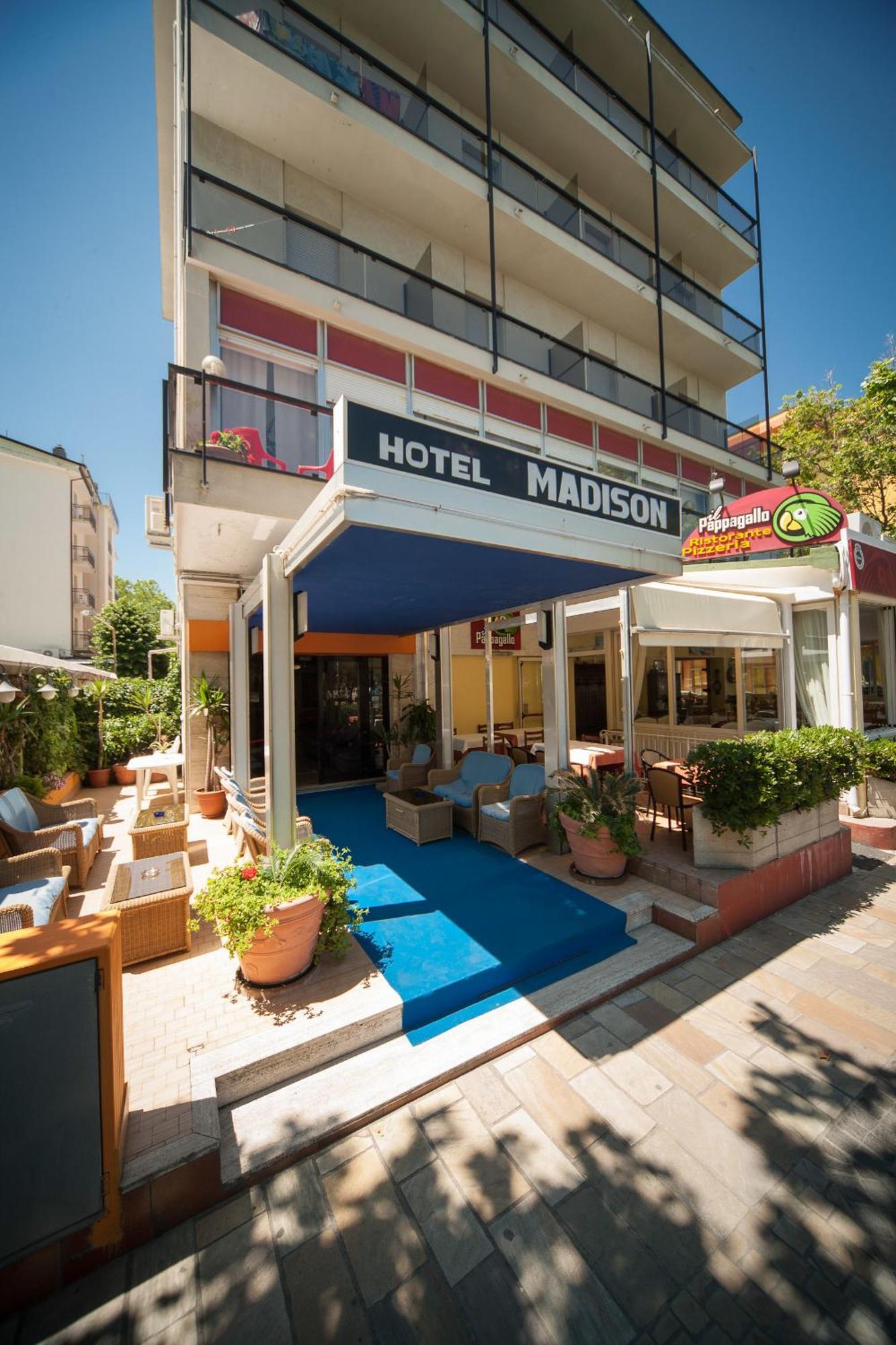 Hotel Madison Riccione Buitenkant foto